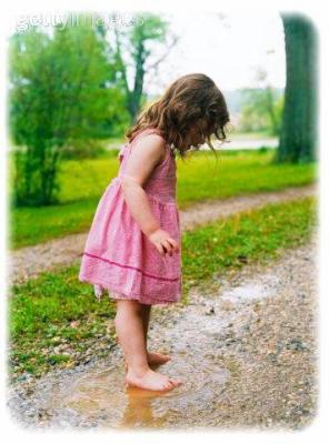oOoSuis Une Toute Petite Fille Dans Un Grand Grand Monde oOo